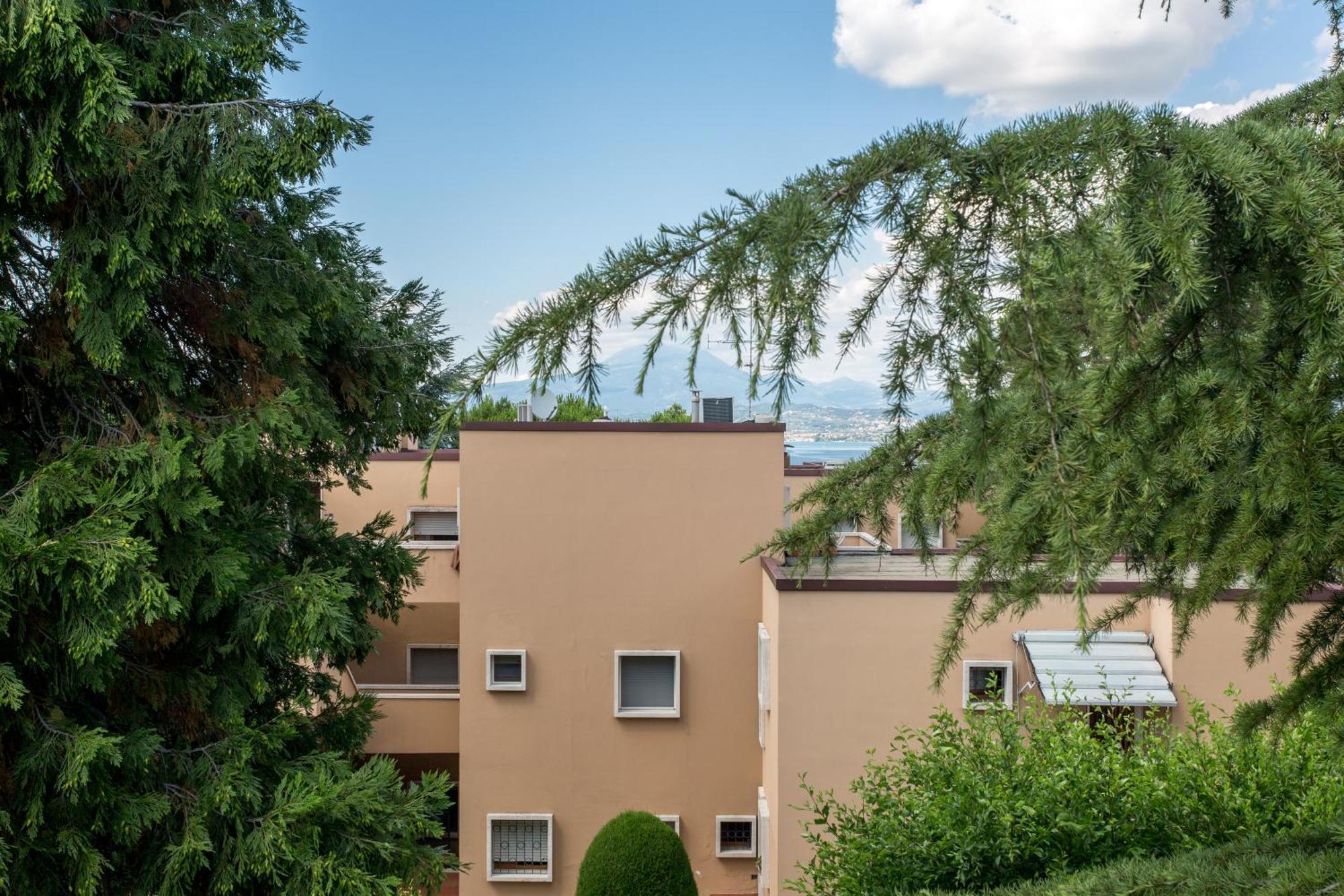 Appartamenti Massimiliano Peschiera del Garda Chambre photo