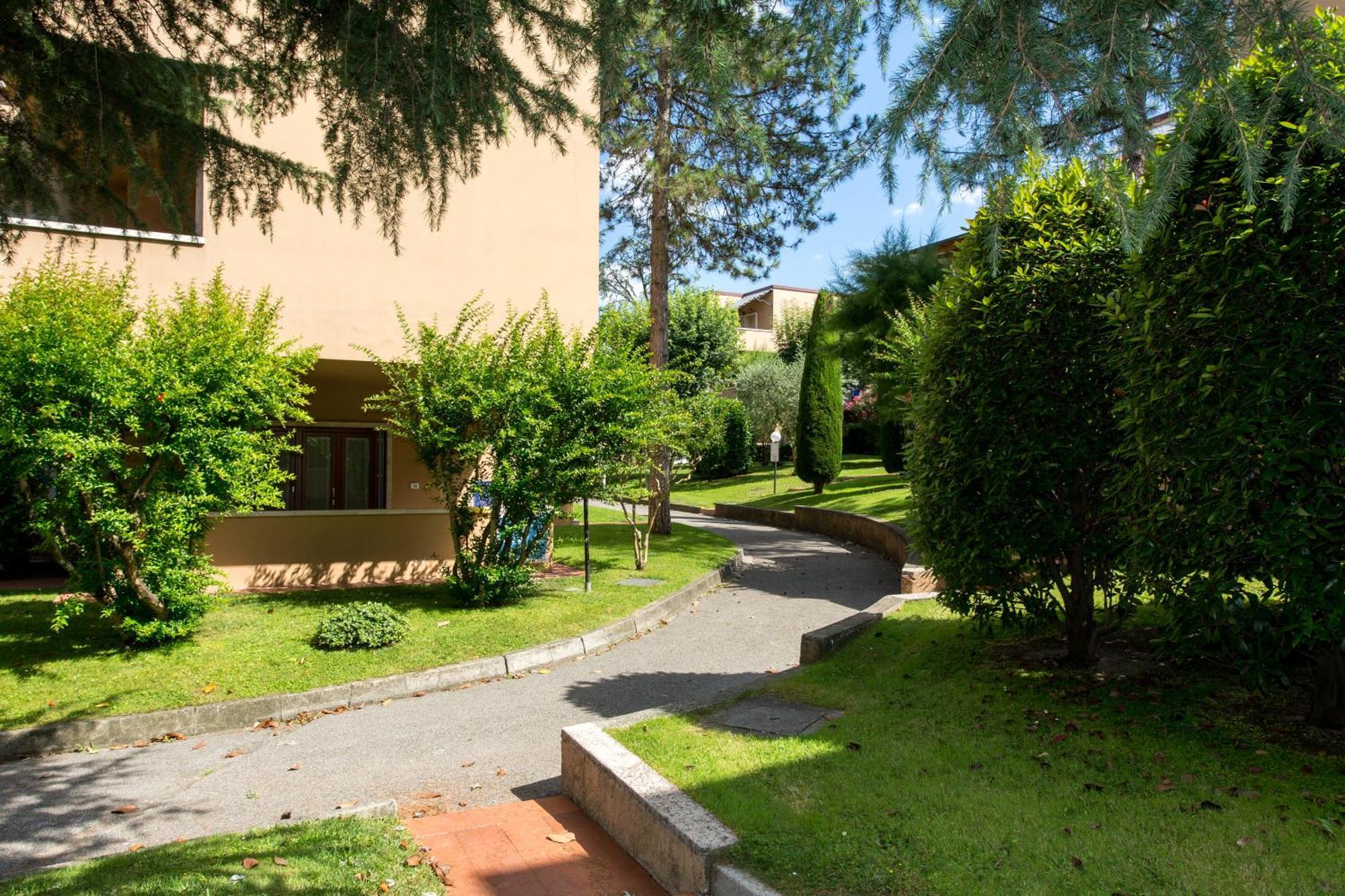 Appartamenti Massimiliano Peschiera del Garda Extérieur photo